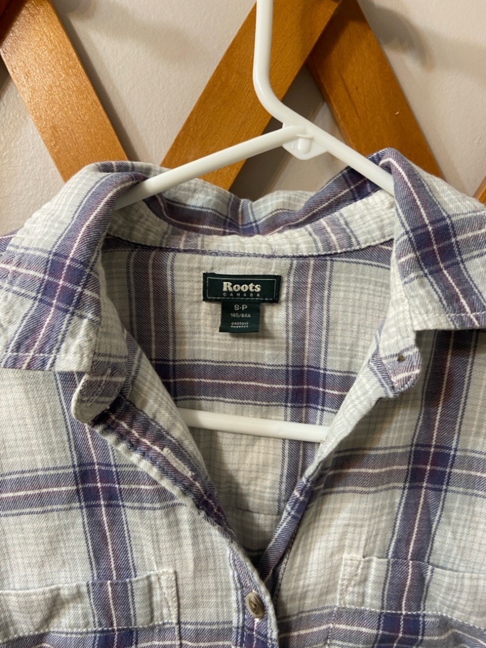 🦫 Roots Button Down - Picture 2 of 6